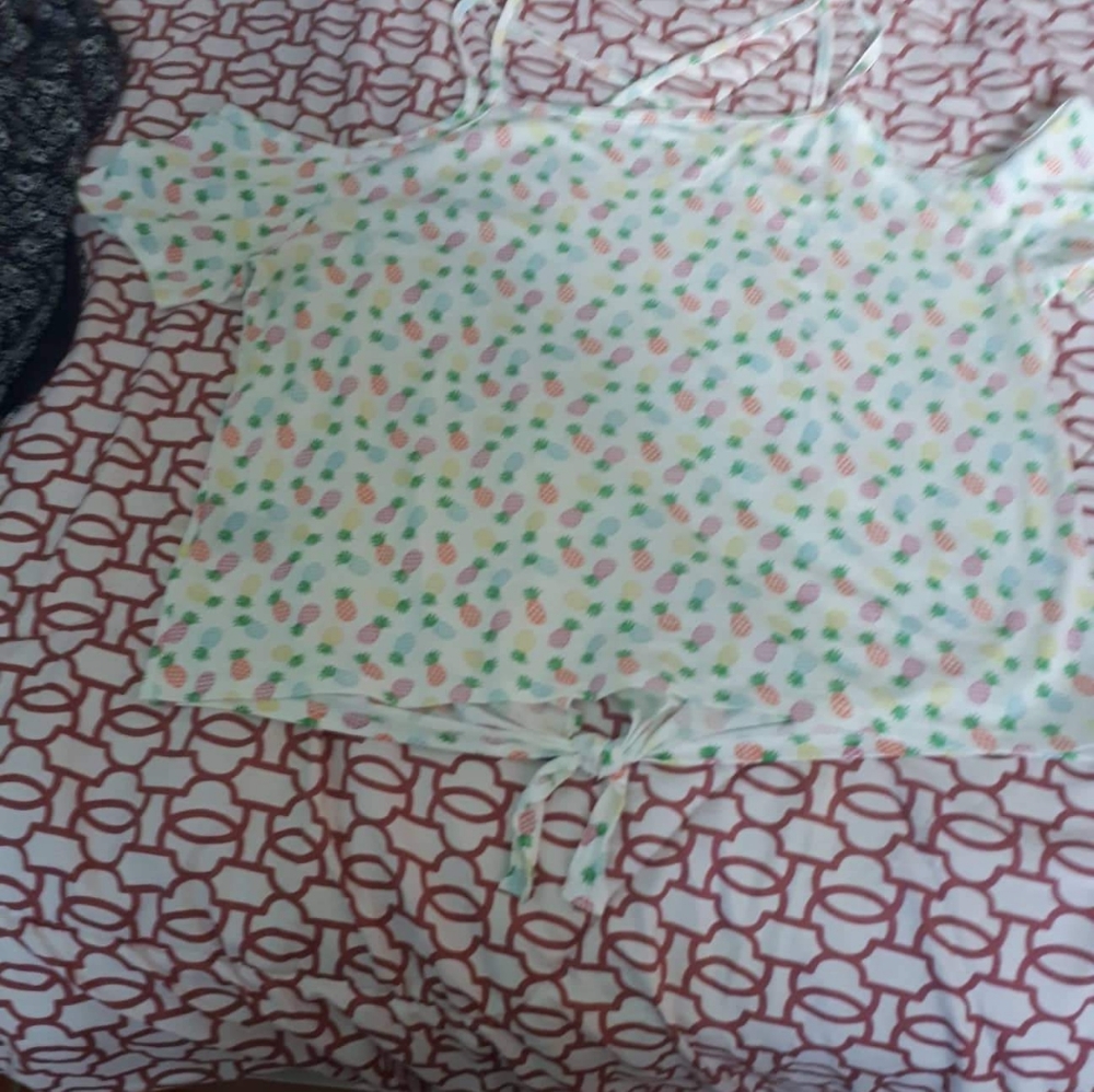 Summer Sale Joe boxer pineapple print xl blouse